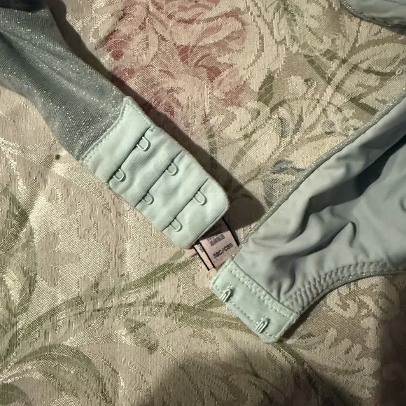 Victoria’s Secret Lightly Lined T-Shirt Bra 38C - Picture 7 of 8